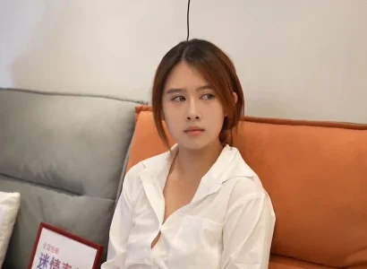 Trưởng phòng dùng thuốc kích dục rồi cưỡng hiếp cô gái làm việc cùng